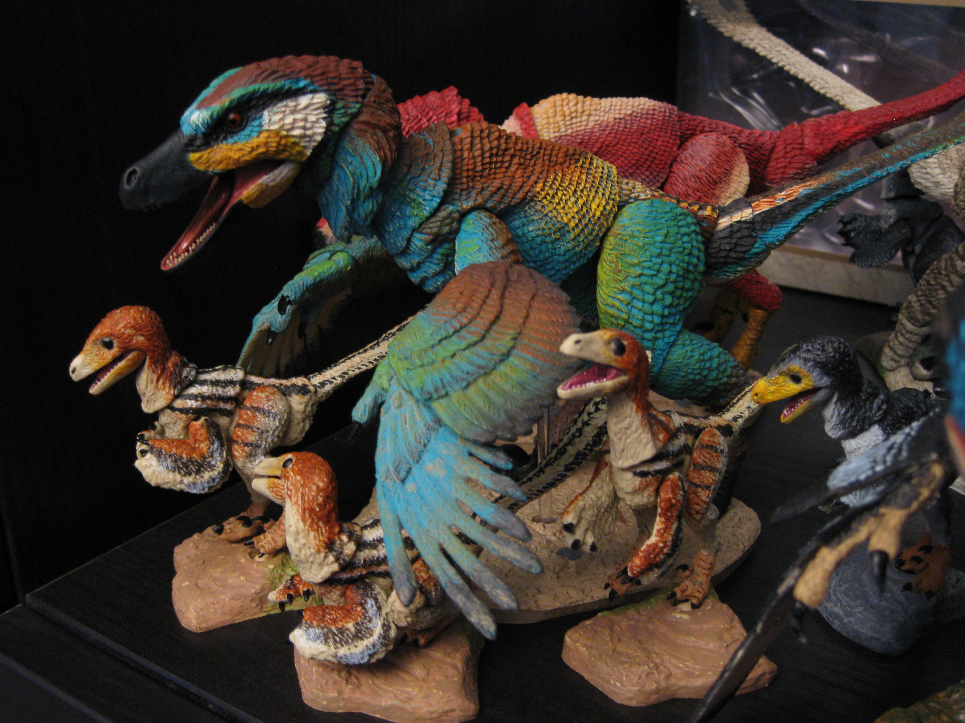 Linheraptor (and hatchlings)